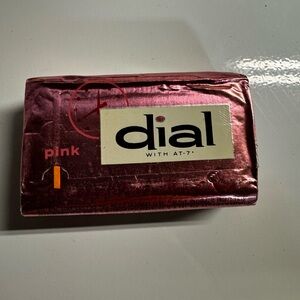 Lot of 2 bars of vintage Dial pink soap bars